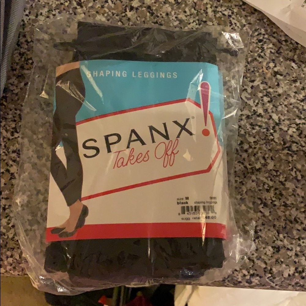 NWT Spanx takes off shaping leggings - black